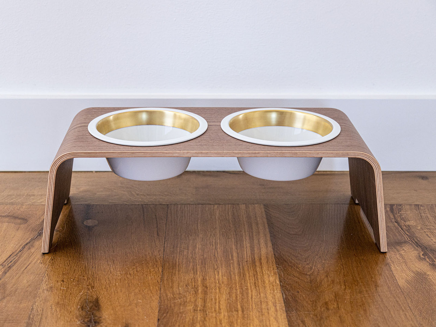 Surcharge GOLD Edition for two porcelain bowls of the dogBar® M or M-small